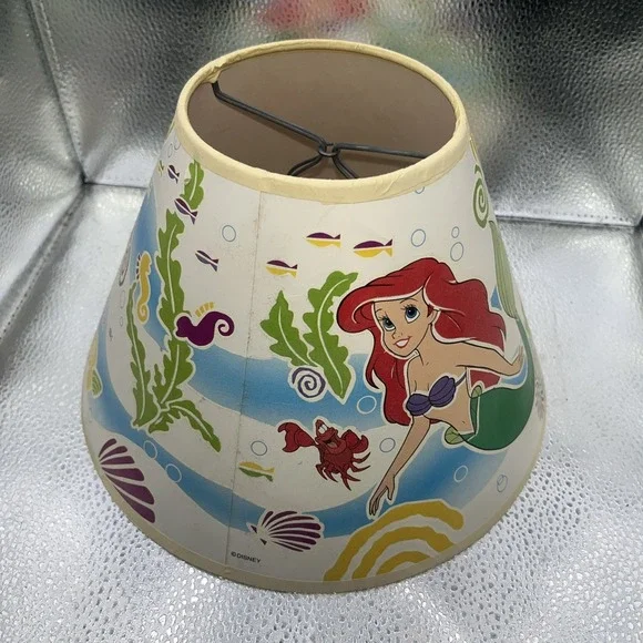 Little Mermaid Lamp With Glow in the Dark Shade, Violet Base - Rare Vintage - Picture 13 of 16